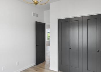 New construction semi-custom home in Lincoln, NE