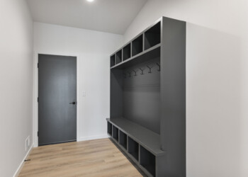 New construction semi-custom home in Lincoln, NE
